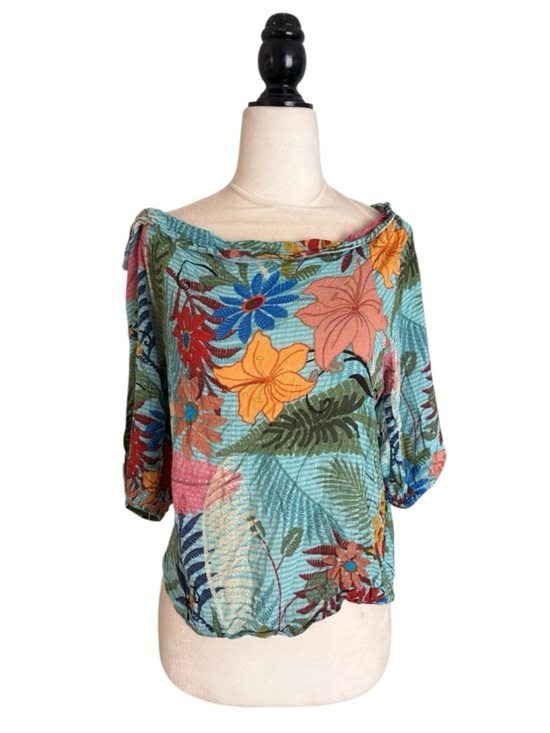 FARM Rio Tops - Farm Rio Floral blouse